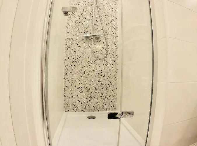 Tlusta Mewa Sea View * 格丁尼亚